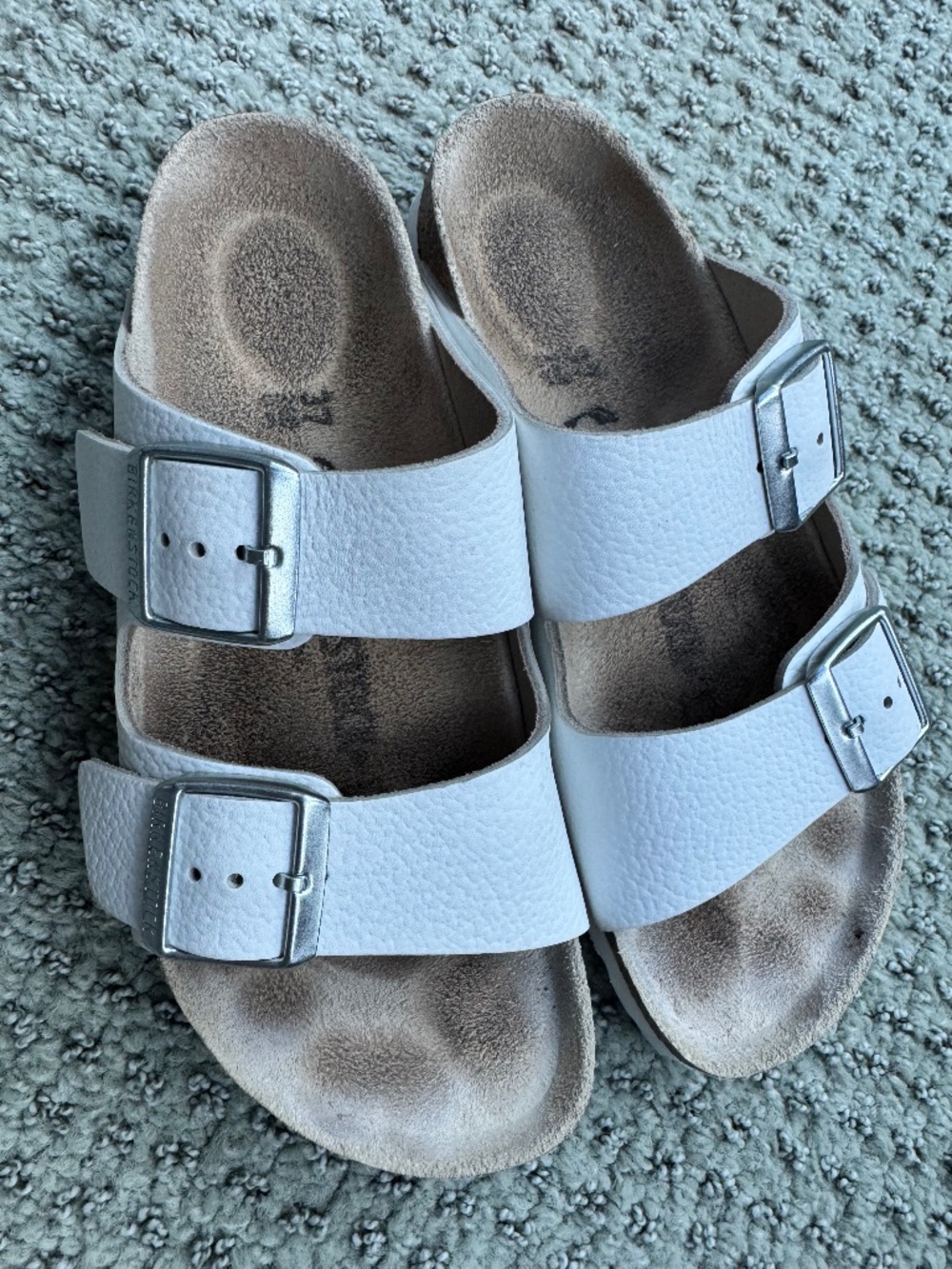 Birkenstock Arizona Sandals in White Leather, Women's size 37